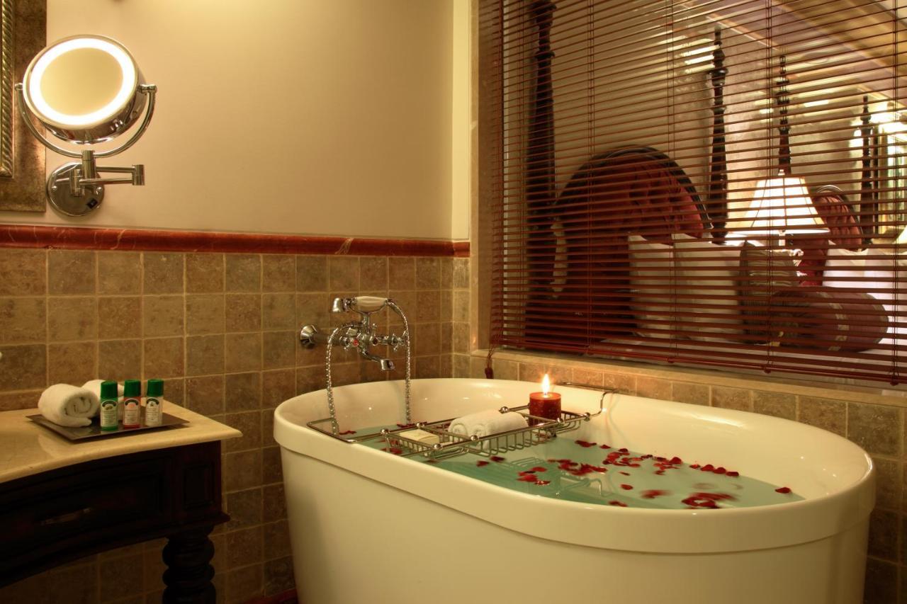 Tuli Imperial Hotell Nagpur Exteriör bild